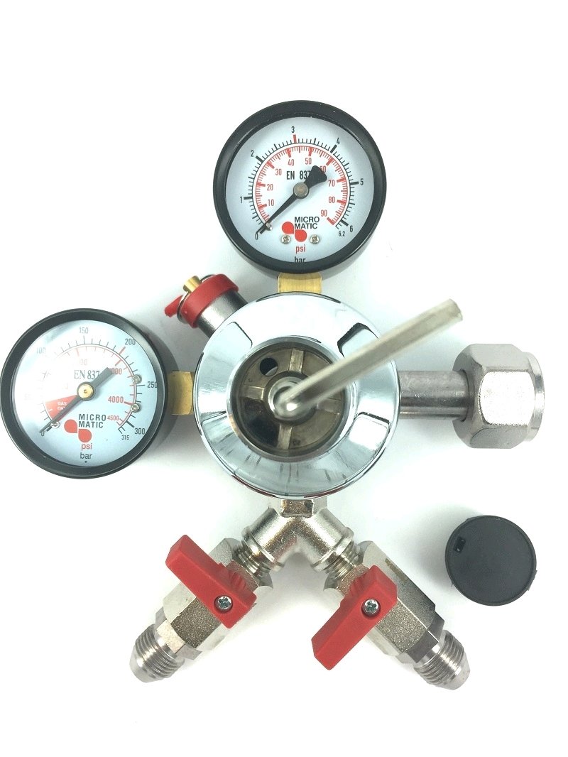 Micromatic Premium Plus CO2reduceermeter 06 bar