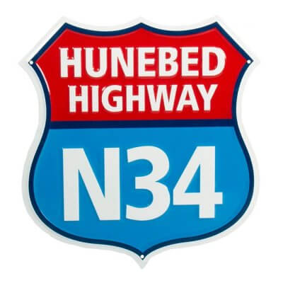 Hunebed highway reclamebord